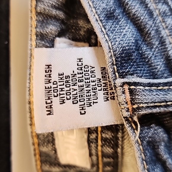 Chicos Platinum Straight jeans, Chicos size 2.5=size 14 - Picture 6 of 10